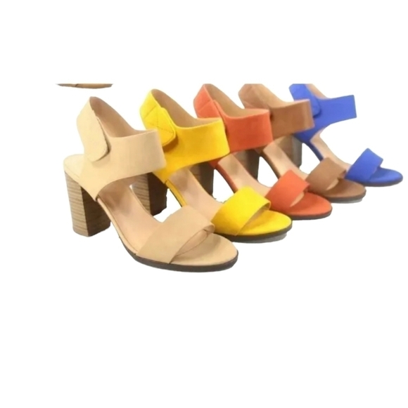 SODA~Woman Size 7.5 M~Gray Open Toe Chunky Heel Ankle Strap Dress Sandals NEW. - Picture 2 of 11